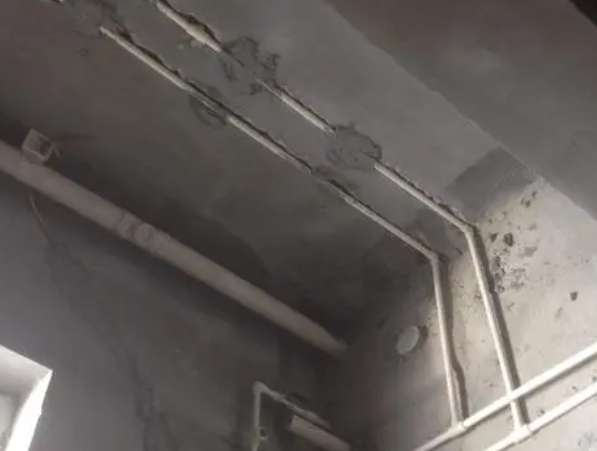 福建卫生间漏水维修公司分享下卫生间地漏渗漏维修方案。